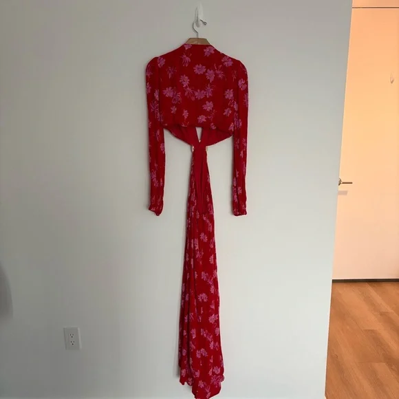 WAYF Womens Maxi Dress Size XS Red Pink Floral Long Sleeve Cutout Deep V - Picture 8 of 10